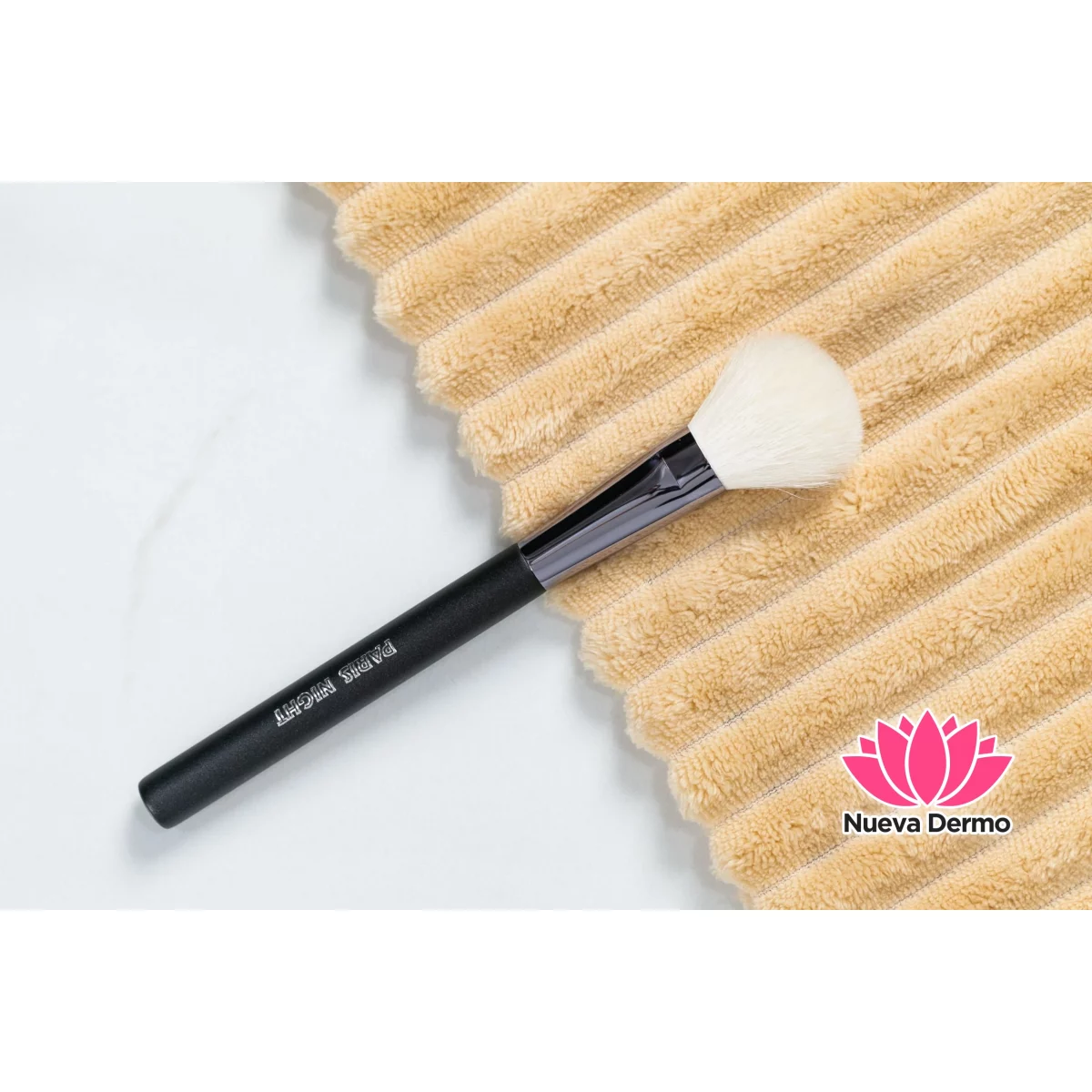40702- BROCHA PLATEADA LANA POWDER/BLUSH