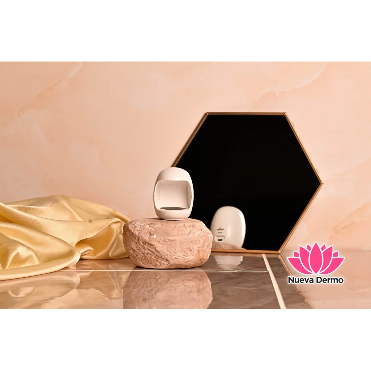 BOMBON1- CABINA LUZ LED/UV BOMBON1