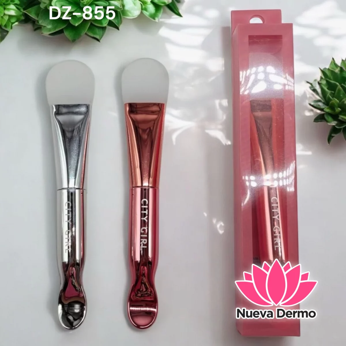 BROCHA DE SILICONA PARA MASCARILLAS CITY GIRL 43384/DZ-855