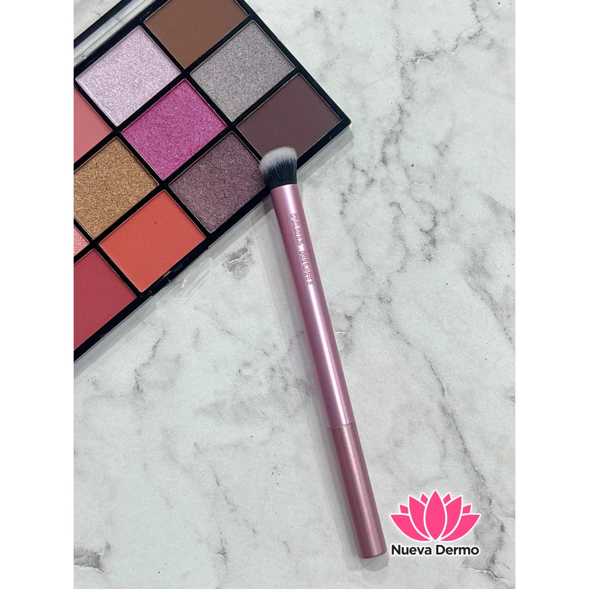 BROCHA LILA METALIZADA CONCEALER 41508