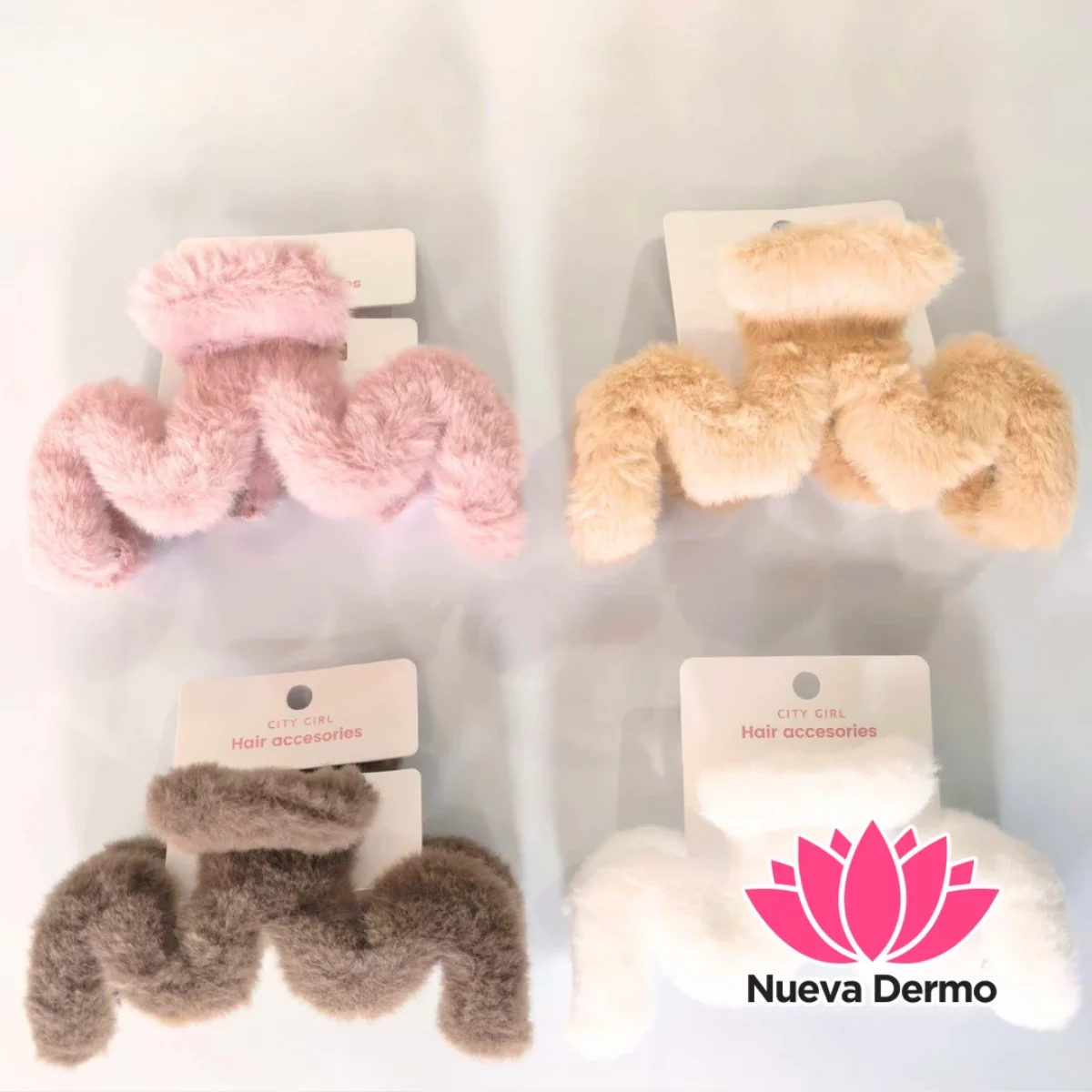 BROCHE PELUCHE GRANDE – CITY GIRL