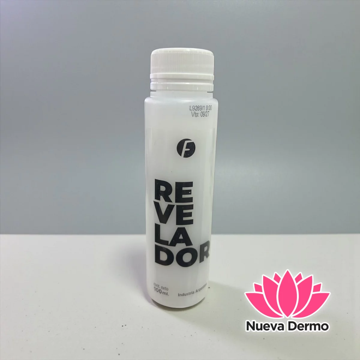 CREMA OXIDANTE REVELADOR 9vol 100CC 20524