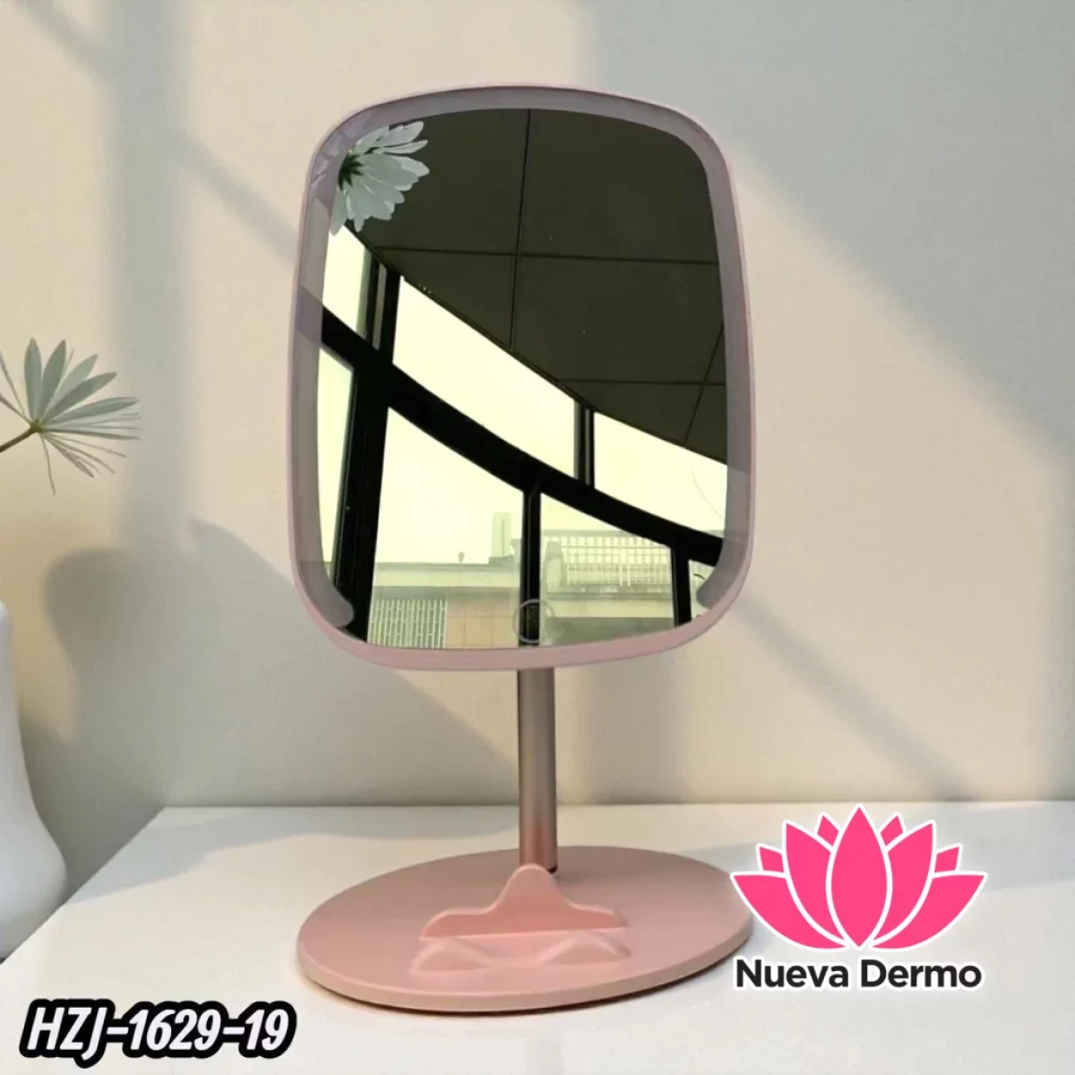 ESPEJO CON LUZ LED CD: HZJ-1629-19