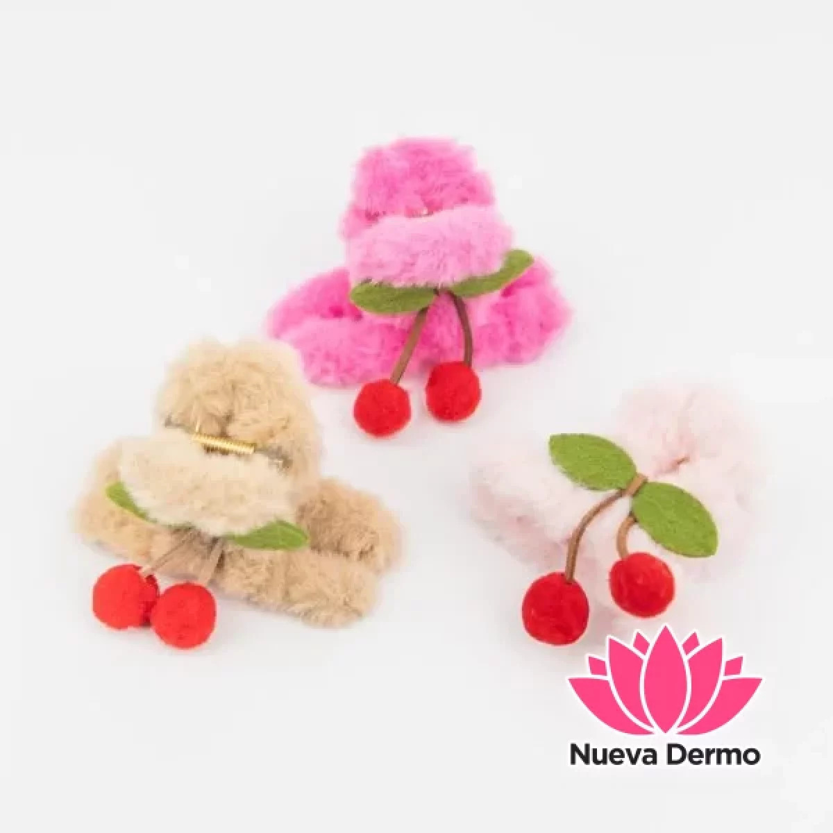 HEBILLA PELUDITA DE CEREZA