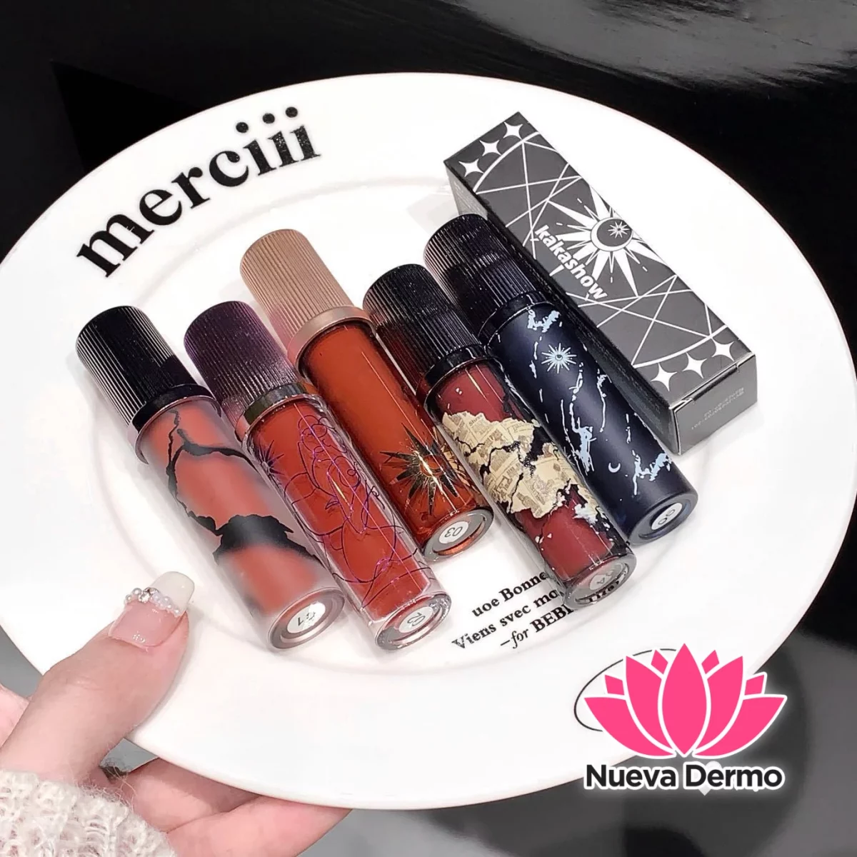 LABIAL MATTE SUAVE BRILLO DE CLOUD RAINBOW C547