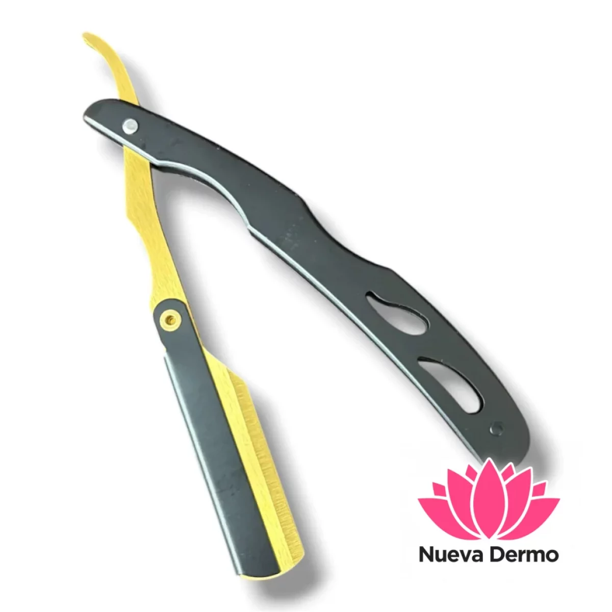 NAVAJA BAERBER