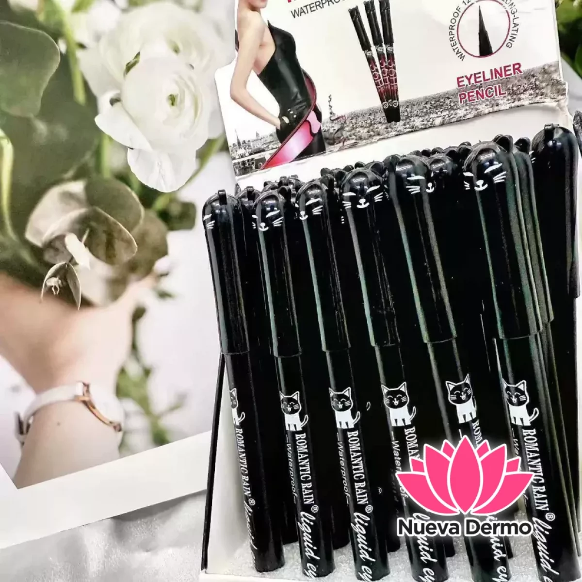 Romantic rain GATO delineador liquido E2...